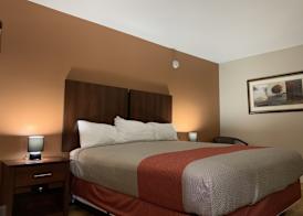 Rodeway Inn 4