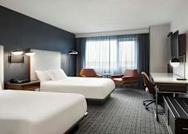 Courtyard by Marriott Montreal Airport 5