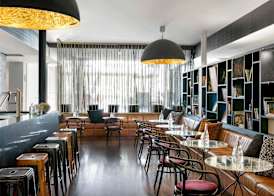 Peppers Gallery Hotel 5