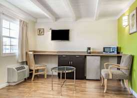 Travelodge by Wyndham Fairfield/Napa Valley 5