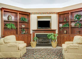 Days Inn by Wyndham Burlington East 2