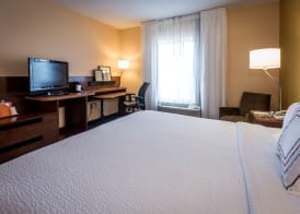 Fairfield Inn & Suites Savannah I-95 South 4