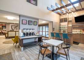 Hampton Inn & Suites - Cincinnati/Kenwood, OH 3