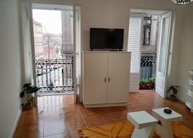 Ribeira Balcony River View Flat 4