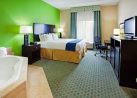 Holiday Inn Express & Suites NEWPORT SOUTH by IHG 4
