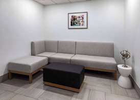 La Quinta Inn & Suites by Wyndham Meridian 5