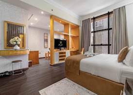 The Leela Hotel 4