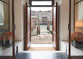H10 Palazzo Canova 4
