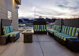 Home2 Suites By Hilton Lexington Hamburg 2
