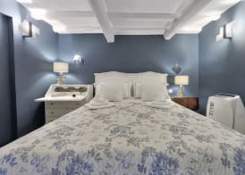 Santo Spirito Romantic by Mmega 2