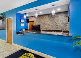 Super 8 by Wyndham Kokomo 3