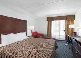 Days Inn by Wyndham Geneva/Finger Lakes 4