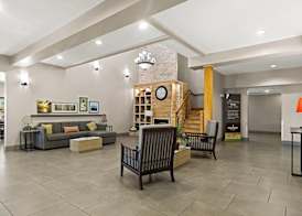 Country Inn & Suites by Radisson, Hinesville, GA 4