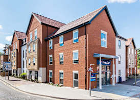 Travelodge Chertsey 3