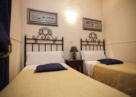 Armesto Rooms 4