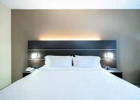 Holiday Inn Express & Suites ASHLAND by IHG 5