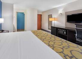 Baymont by Wyndham Milan 4