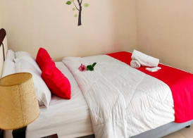 Bogor - Beautiful Room for 2 With Ac 3