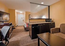 Best Western Plus Bessemer 5