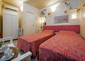 Guest house SOTTO I VOLTI Centro Storico 2