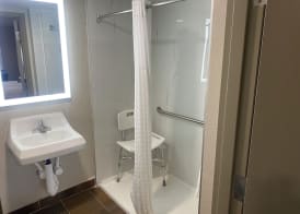Days Inn by Wyndham El Paso West 4