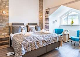 Hotel Badehof 4