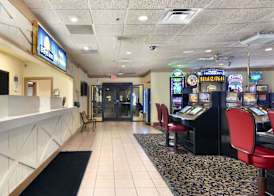 DAYS INN WILD WILD WEST HOTEL 5