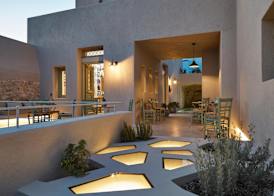 Aeon Suites - Adults Only by Mr and Mrs White 3