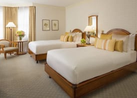 Orchard Hotel 4