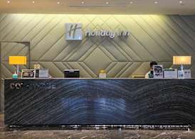 Holiday Inn BANGKOK SUKHUMVIT by IHG 2