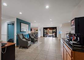 SureStay Plus Hotel by Best Western Berkeley Springs 2