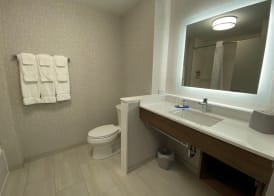 Holiday Inn Express & Suites AURORA by IHG 5