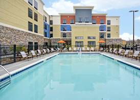Homewood Suites By Hilton Rocky Mount 5