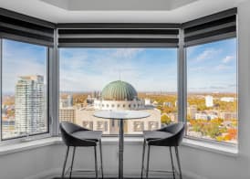 Avalon Suites Yorkville 2