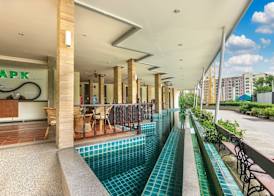 APK Resort Patong 4