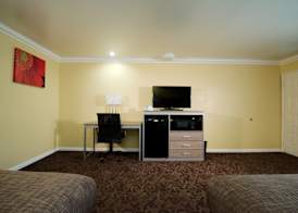 Best Western Hanford Inn 5