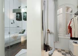Chic & Basic Born Boutique Hotel 2