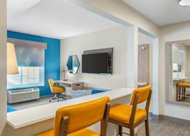 Holiday Inn Express & Suites INDIANAPOLIS - EAST by IHG 3