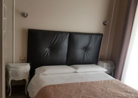 Candia Rooms 5