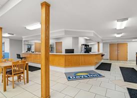 Days Inn by Wyndham Imlay City 2