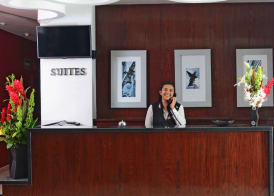 Hotel & Suites PF 2