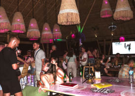 Clandestino - Hostel 5
