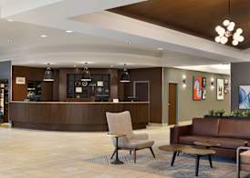 Four Points by Sheraton Edmonton South 2