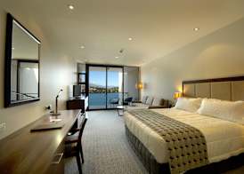 The Rees Hotel & Luxury Apartments 4