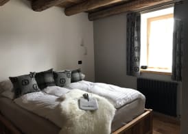Grizzly Haus & Frosch Restaurant - Teritoria 4