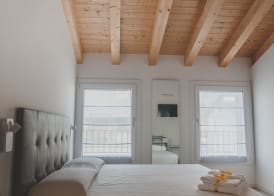 Terra Ferma Rooms&More 2