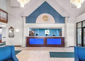 Clarion Inn & Suites Indianapolis Northwest 2