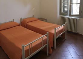 Student's Hostel Della Ghiara 3