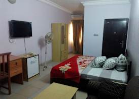 Prowess Hotel and Suites 5