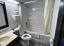 Conn Brown Harbour Inn 3